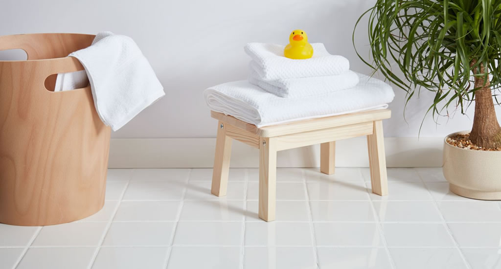 Chọn Gạch Ốp Lát Tối Giản 2025: Xu Hướng & Tips